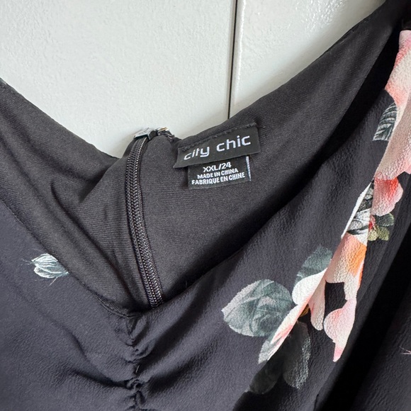 City Chic Black and White Sweetheart Romper - Picture 4 of 7